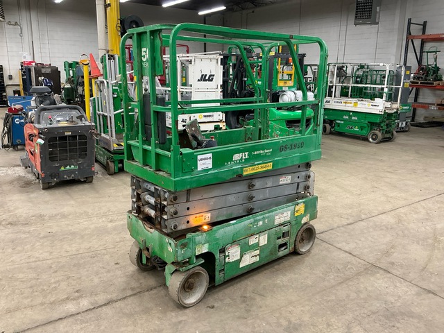 2016 Genie GS-1930 Electric Scissor Lift