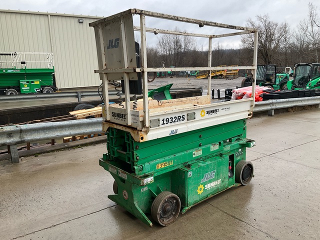 2016 JLG 1932RS Electric Scissor Lift 2016 JLG 1932RS Electric Scissor Lift