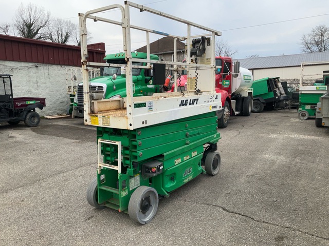 2015 JLG 2632ES Electric Scissor Lift 2015 JLG 2632ES Electric Scissor Lift