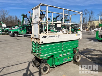 2017 JLG 2632ES Electric Scissor Lift