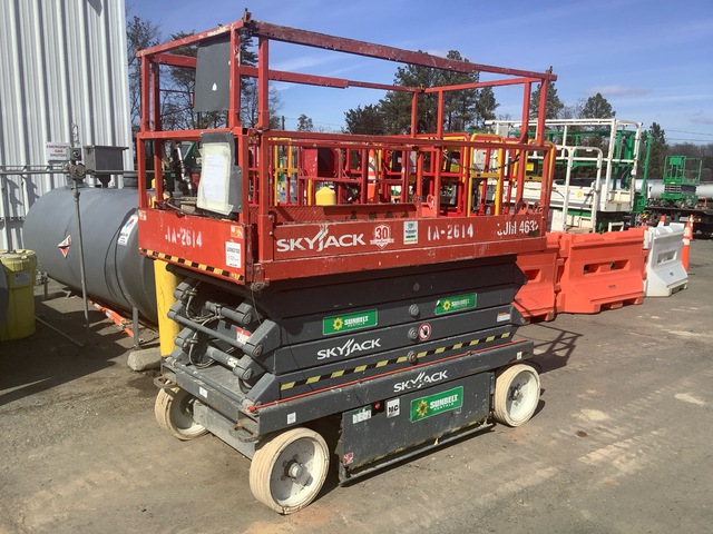 2015 Skyjack SJIII 4632 Electric Scissor Lift