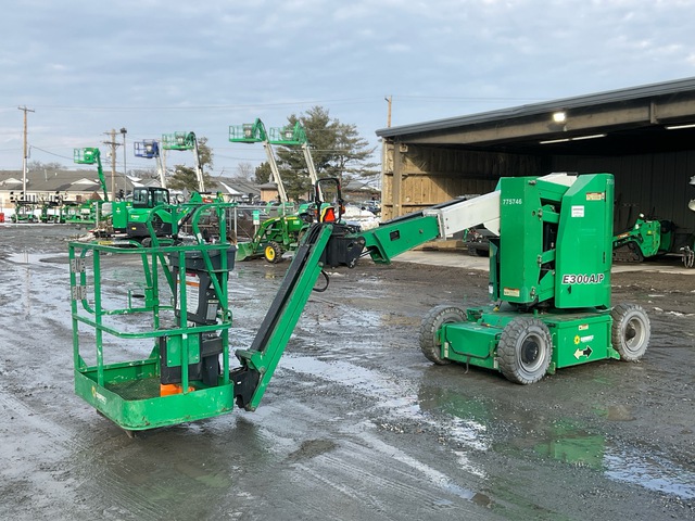 2015 JLG E300AJP 2WD Electric Articulating Boom Lift
