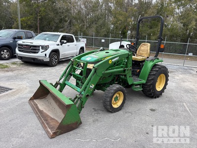 2018 John Deere 3033R 2WD Tractor Agrícola