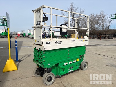 2015 JLG 2632ES Electric Scissor Lift