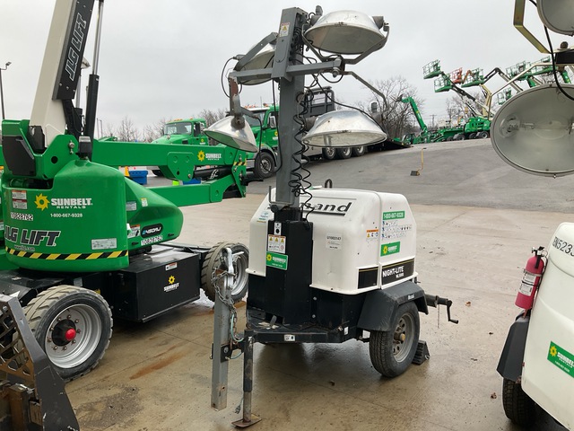 2017 Allmand Night-Lite NL5000 8 kW Light Tower