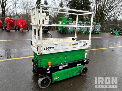 2019 JLG 1932R Electric Scissor Lift