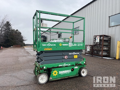 2016 Skyjack SJIII3219 Electric Scissor Lift