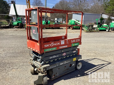 2016 Skyjack SJIII-3219 Electric Scissor Lift
