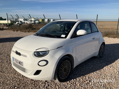 2022 Fiat 500 Electric Automobile