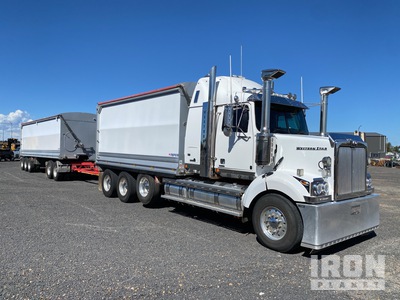 2021 Western Star 4864FXB 8x4 & 2021 Tefco 10.2 m 5/Axle Dog Tipping Combination