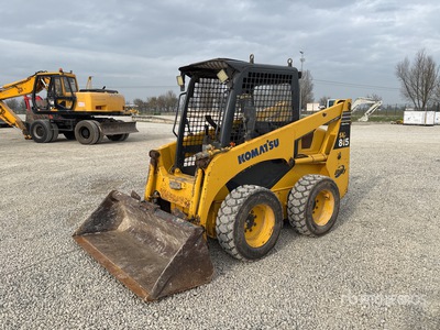 2002 Komatsu SK815 Minicargadora
