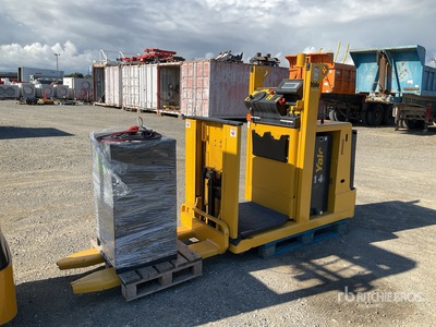 2014 Yale MO10E AC Gato de bandeja