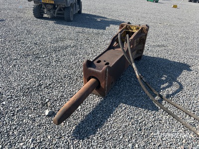 2011 Soosan SB 81 Hydraulic Breaker