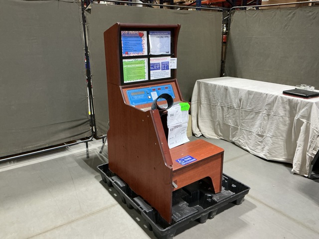 CSI 3000 Blood Pressure Machine