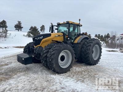 2017 Challenger 1050 4WD Tractor