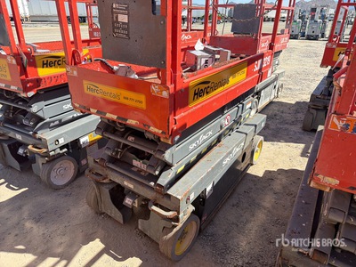 2016 Skyjack 3219 Electric Scissor Lift