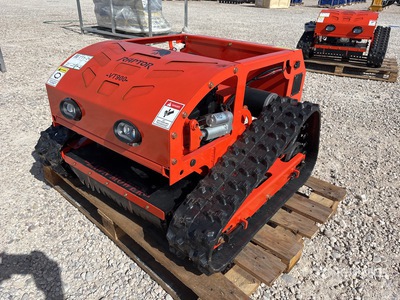 2025 Raptor VT900 Remote Control Lawn Mower (Unused)