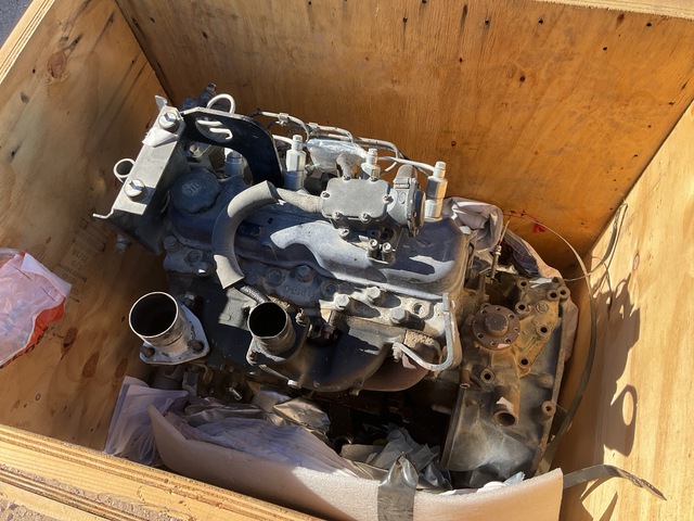 Isuzu C-240PW-28 Diesel Engine