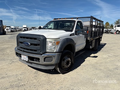 2015 Ford F-450 XL 4x2 Flatbed Truck