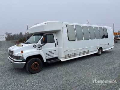 2005 Chevrolet Kodiak C5500 Limousine