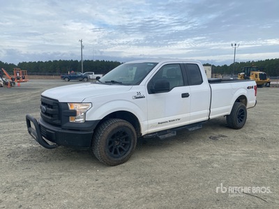 2017 Ford F-150 4x4 Extended Cab Pickup