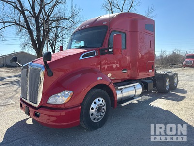 2020 Kenworth T680 6x4 Tracteur routier couchette