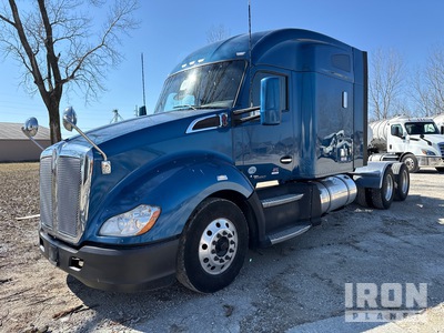 2020 Kenworth T680 6x4 Tracteur routier couchette