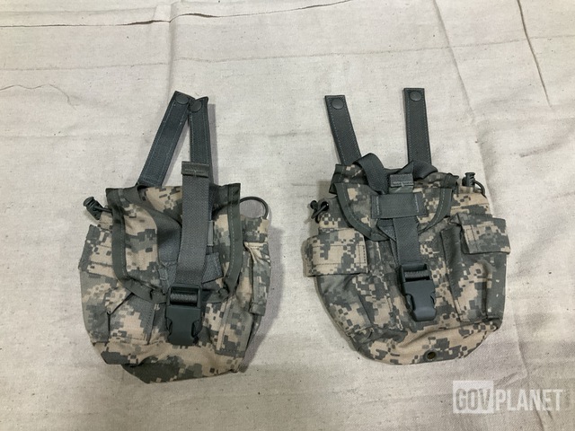 (888) Canteen Pouches