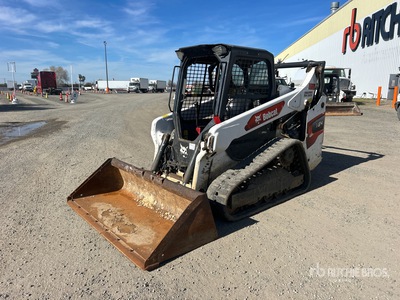 2022 Bobcat T64 Two-Speed を見 Compact Track Loader