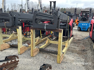 2020 Raymond 7500 4500 lb Reach Truck