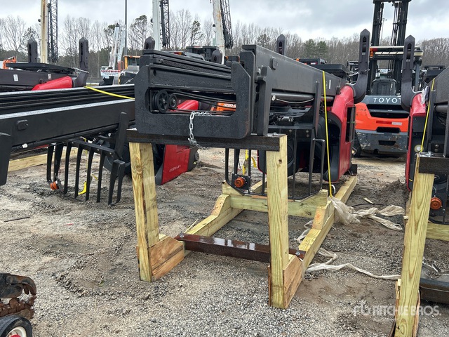 2020 Raymond 750-R45TT 4500 lb Reach Truck | Ritchie Bros. Auctioneers
