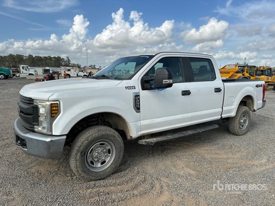 2018 Ford F-250 XL 4x4 Crew Cab Pickup