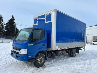 2020 Hino 195 4x2 Moving Van Truck