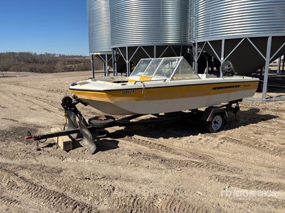 Vanguard 15 ft Ski Boat