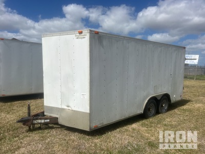 2011 Limit 17 ft T/A Gesloten aanhangwagen