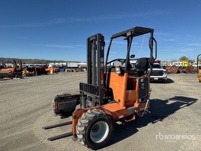 Moffett M8 55.3 5500 lb 3x3 Op vrachtwagen gemonteerde vorkheftruck