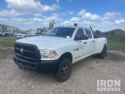 2018 Ram 3500 4x4 Crew Cab Pickup