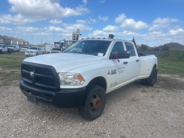 2018 Ram 3500 4x4 Crew Cab Pickup