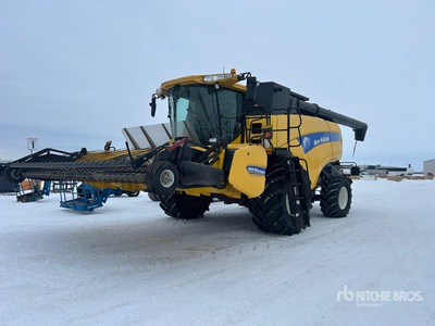 2011 New Holland CX8080 حصادة مجمعة