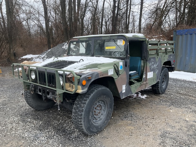 1986 AM General M1097R1 HMMWV 2 Door Soft Top w/Truck Body