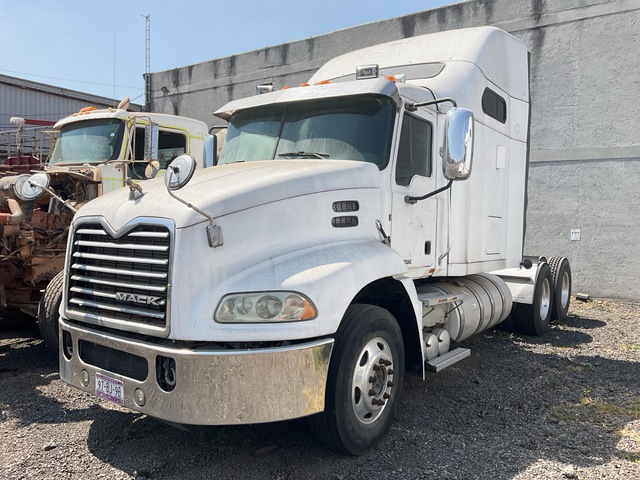 2017 Mack CXU613E 6x4 T/A Sleeper Truck Tractor (Inoperable)