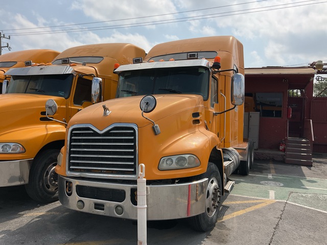 2017 Mack CXU613E 6x4 T/A Sleeper Truck Tractor (Inoperable)