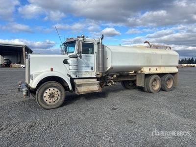 1985 Kenworth W900  4000 gal 6x4 Water Truck