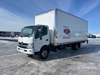 2020 Hino 195 4x2 Van Truck