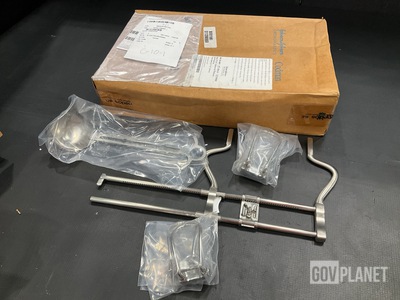 (2) Johnson & Johnson 50-4509 Balfour Abdominal Retractors