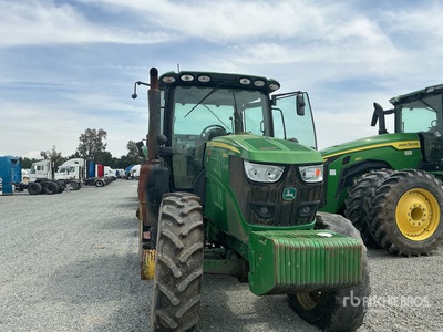 2019 John Deere 6155R Allradtraktor