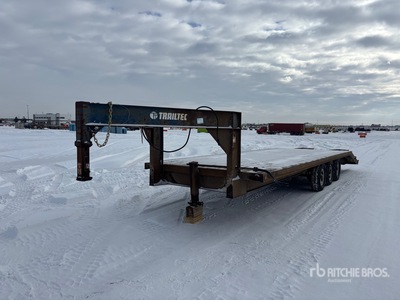 1996 Trailtech H370 29 ft Tri/A Gooseneck Remolque Portamaquinaria