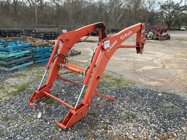 Kubota LA555 Front Loader Attachment