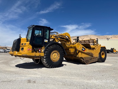 2018 Cat 631K モータースクレーパー