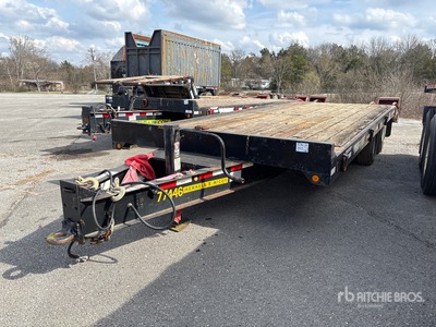 2008 Towmaster T-20D 24 ft T/A Equipment Trailer